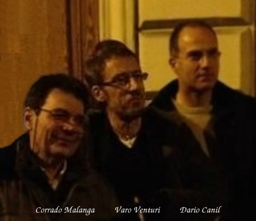 Dicembre 2012, alle tre di notte, Corrado Malanga, Varo Venturi e Dario Canil. Varo Venturi è il regista del film 6 Giorni sulla Terra basato sugli studi di Corrado Malanga.
                        