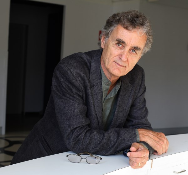 Fritjof Capra, autore del libro Il Tao della Fisica
