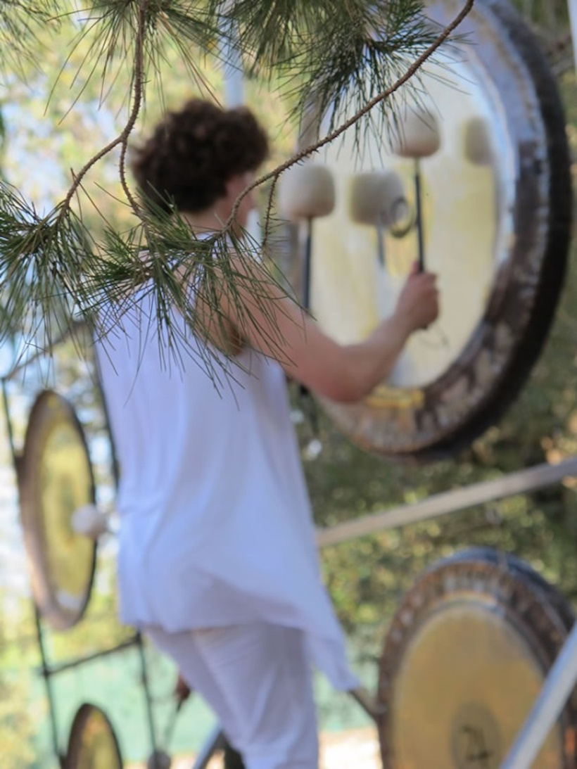 In Puglia, nel Salento, Mina Calogiuri, Reiki Master indipendente nei sistemi Usui e Karuna a lizzanello, lecce.