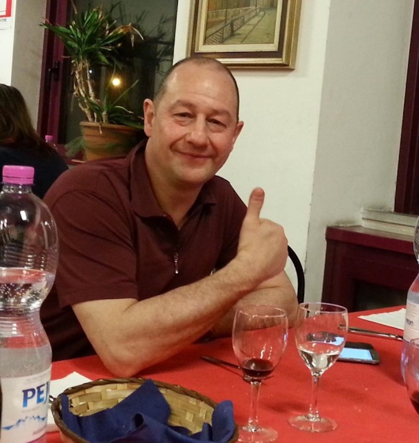 Roberto Miello, operatore Reiki Master indipendente, seminari e trattamenti Reiki Usui e Karuna a Villa Estense, corsi di Karate, Ju-Jitsu e Krav Maga a Monselice, Padova