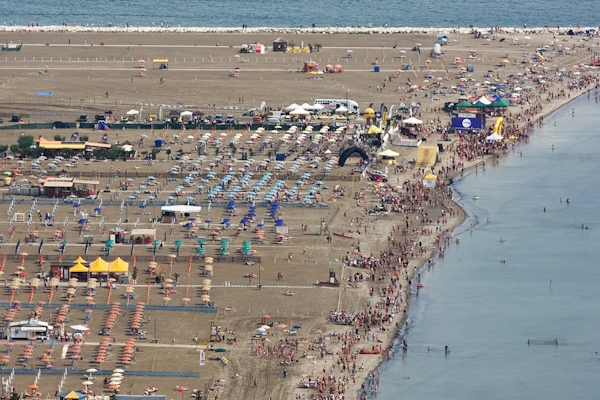 Dettaglio dell'orologio della Spiaggia di Sottomarina di Chioggia. Dario Canil e il Centro Olistico Tolteca presentano corsi e seminari Reiki a Dolo (Venezia), vicino a Chioggia, in Veneto.