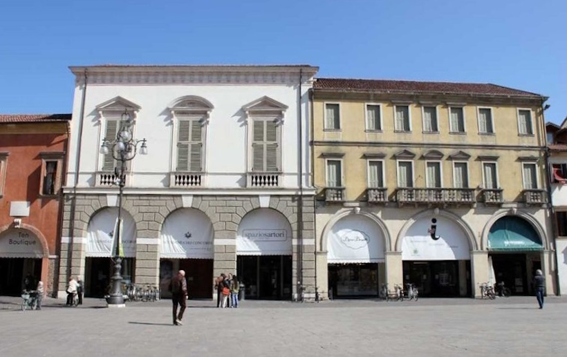 Luoghi memoriabili di Rovigo: Palazzo Accademia dei Concordi. Dario Canil presenta corsi e seminari Reiki vicino ad Palazzo Accademia dei Concordi, a Dolo (Venezia).