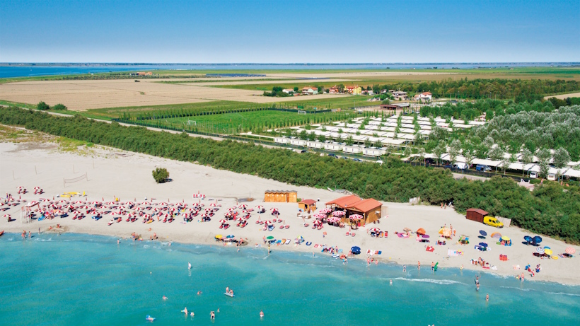 La meravigliosa spiaggia di Porto Tolle nel cuore del Parco Regionale Veneto del Delta del Po.