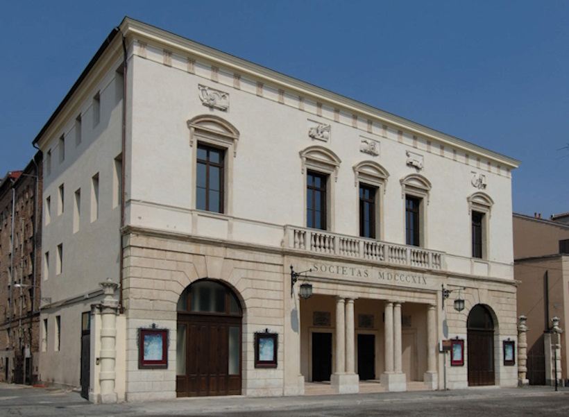 La sala interna del Teatro Sociale di Rovigo.