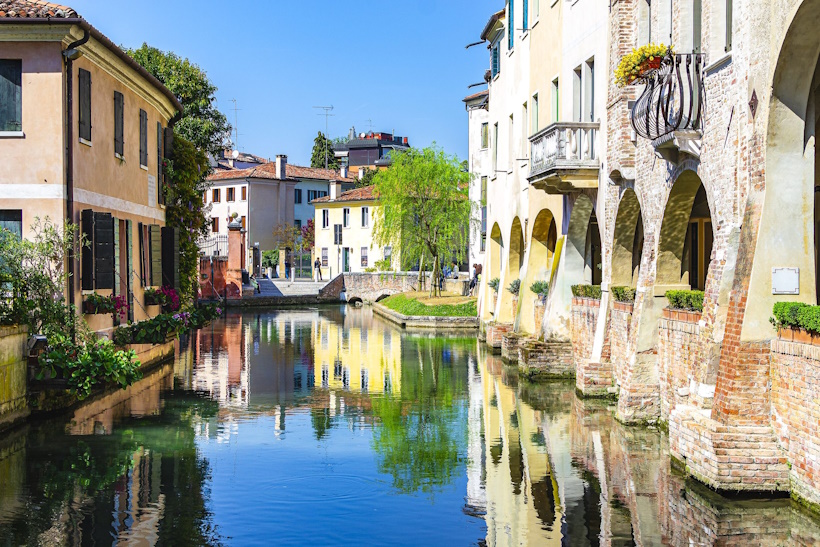 Dario Canil presenta corsi e seminari Reiki vicino a Treviso, in Veneto, a Dolo (Venezia).