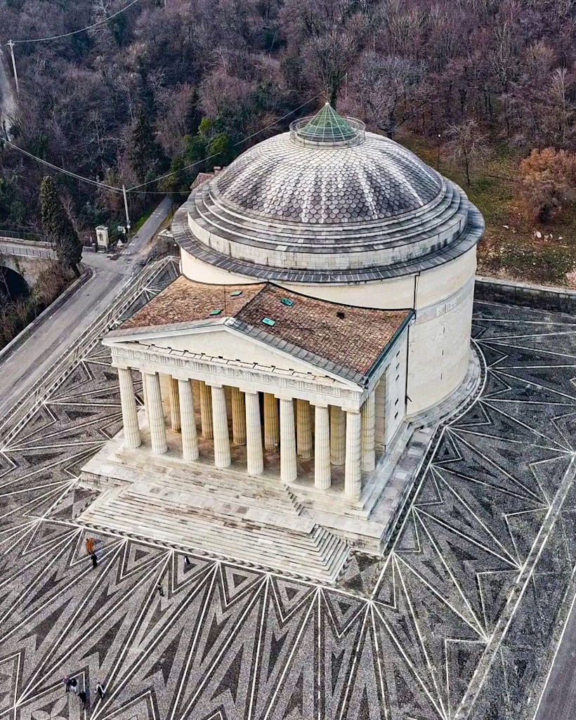 Tempio Canoviano di Possagno. Reiki, meditazione e crescita personale vicino Treviso.
