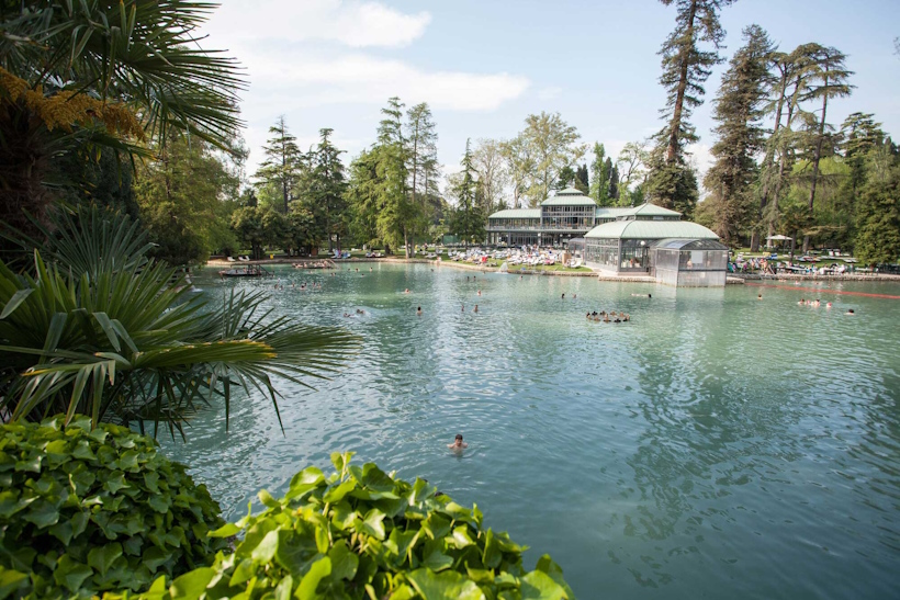 Vicino Lazise, a COlà, si trova anche Villa dei Cedri - Il Parco Termale del Garda. Reiki e crescita personale vicino Verona.