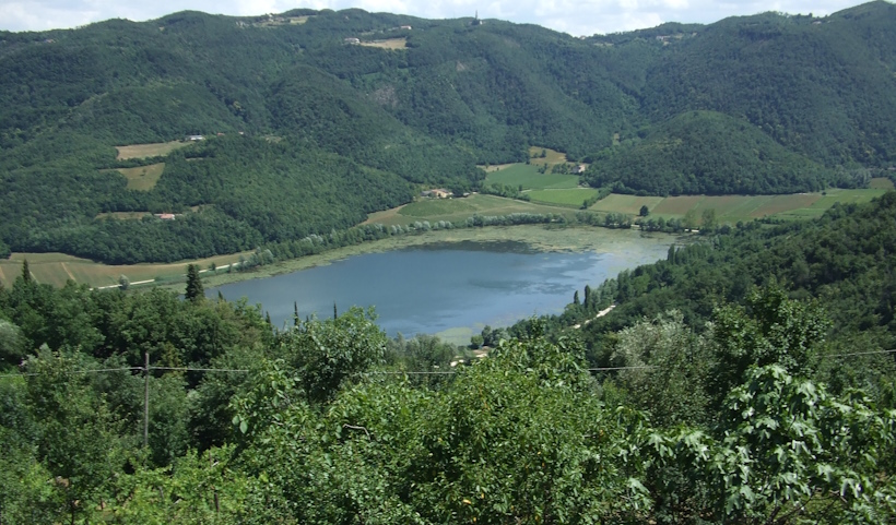 Il Lago di Fimon ai piedi dei Colli Berici in provincia di Vicenza.