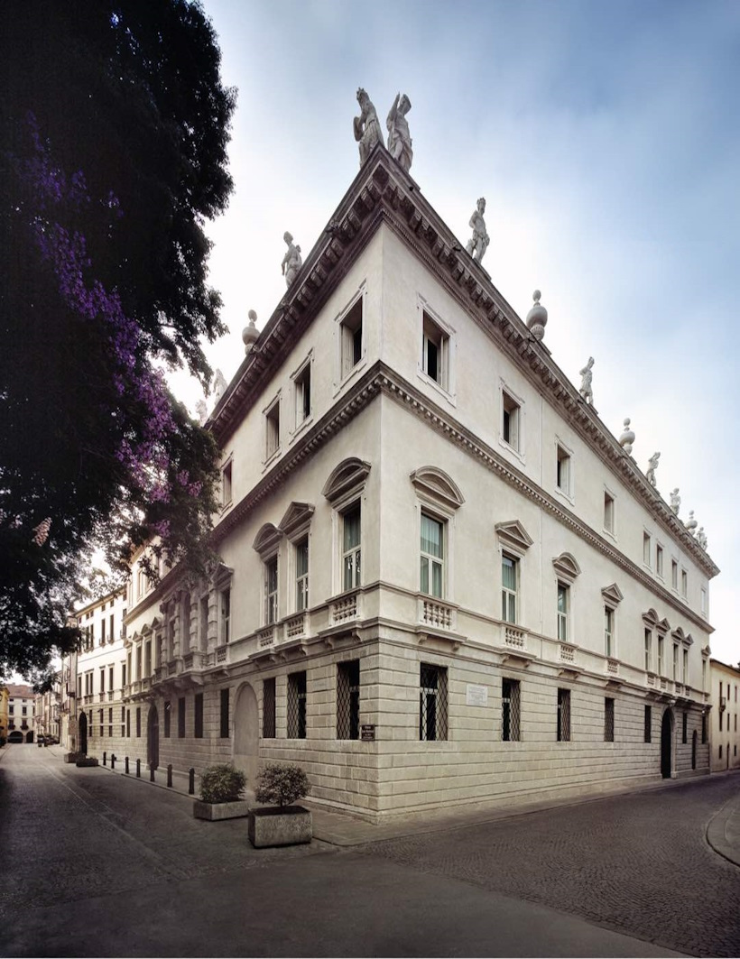 Luoghi memoriabili di Vicenza: Palazzo Leoni Montanari. Dario Canil presenta corsi e seminari Reiki vicino ad Palazzo Leoni Montanari, a Dolo (Venezia).