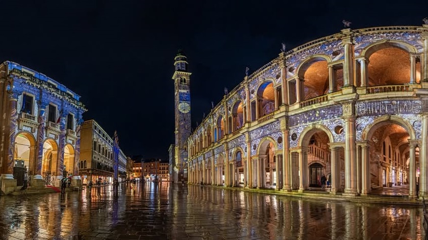 Piazza dei Signori a Vicenza. Seminari e corsi Reiki vicino Vicenza a Dolo Venezia.