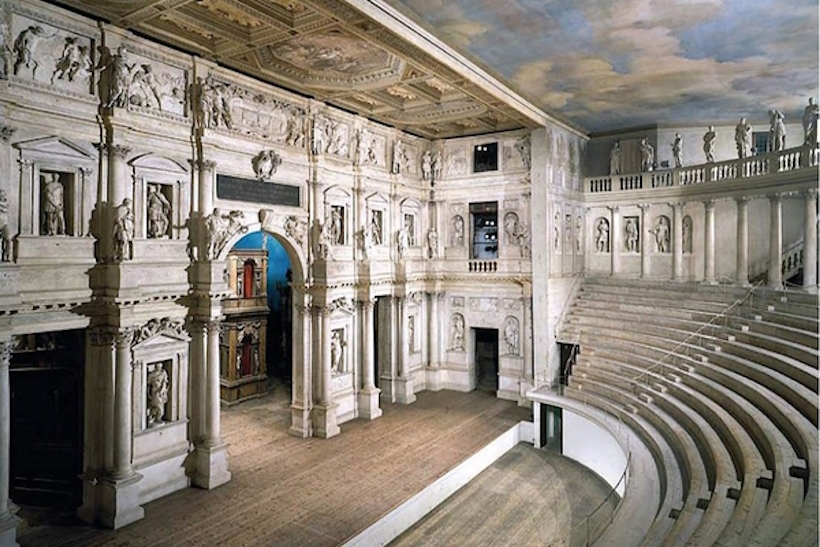 Il Teatro Olimpico di Vicenza, capolavoro di Andrea Palladio. Seminari e corsi Reiki vicino Vicenza.