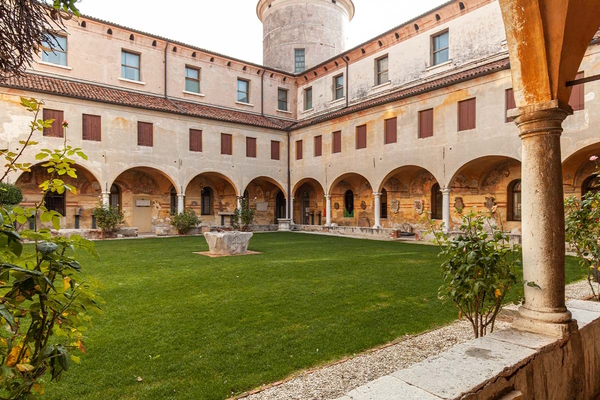 Dario Canil presenta i corsi e i seminari Reiki vicino a Bassano del Grappa, in Veneto.