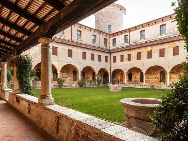 Dario Canil presenta corsi e seminari Reiki vicino a Bassano del Grappa, in Veneto, a Dolo (Venezia).