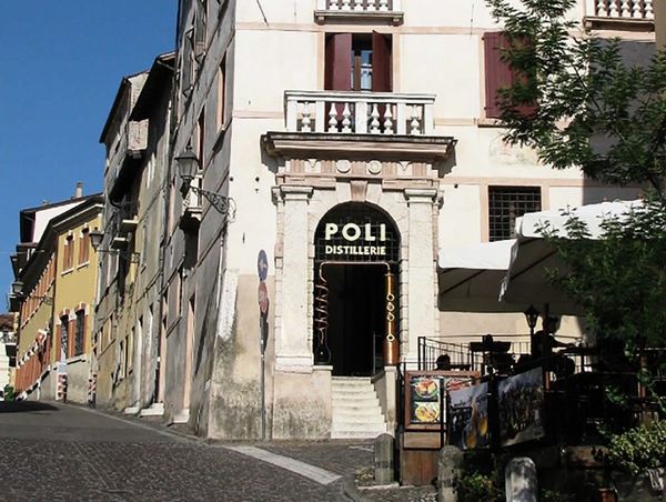 Bassano del Grappa, Museo Poli a un'ora da Bassano del Grappa corsi e seminari Reiki nel Centro Olistico Tolteca a Dolo (Venezia)