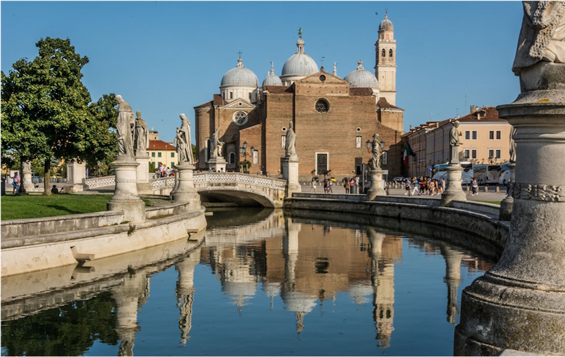 Basilica di Santa Giustina Padova. Dario Canil presenta corsi e seminari Reiki vicino a Padova, in Veneto, a Dolo (Venezia).