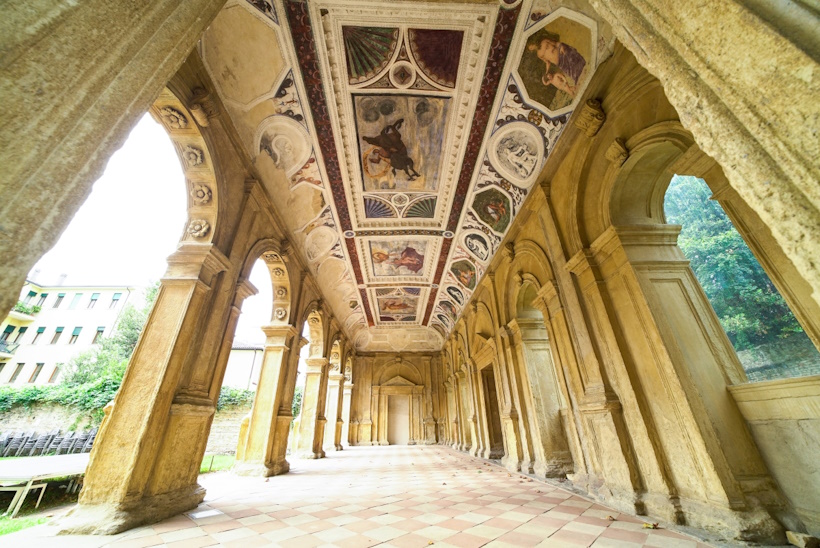 Loggia e Odeo Cornaro di Padova. Reiki, meditazione e crescita personale vicino Padova.