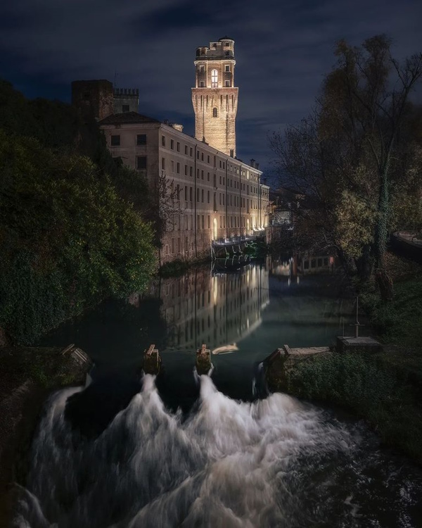 La Specola di Padova. Dario Canil e il Centro Olistico Tolteca presentano corsi e seminari Reiki a Dolo (Venezia), vicino a Padova, in Veneto.