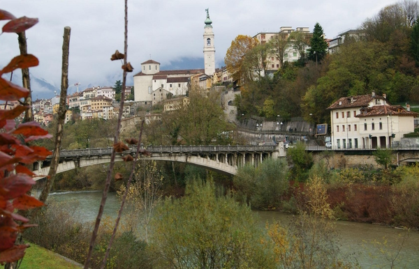 Dario Canil presenta i corsi e i seminari Reiki vicino a Belluno, in Veneto.