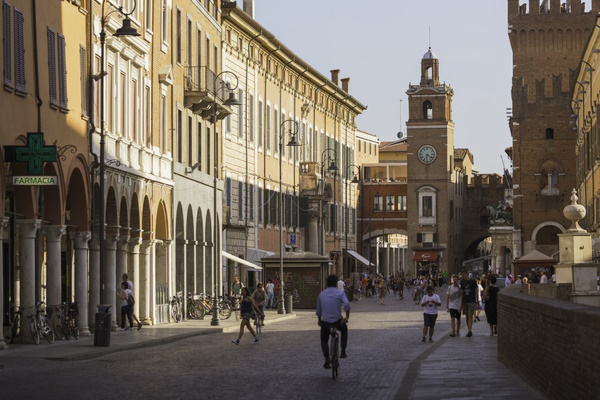 Dario Canil e il Centro Olistico Tolteca presentano corsi e seminari Reiki a Dolo, a un'ora e un quarto da Ferrara, in Veneto.