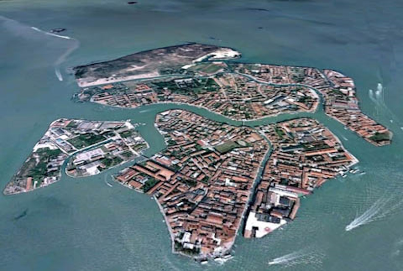 Murano e la laguna veneziana. Dario Canil e il Centro di Luce Mana presentano corsi e seminari Reiki vicino Venezia.