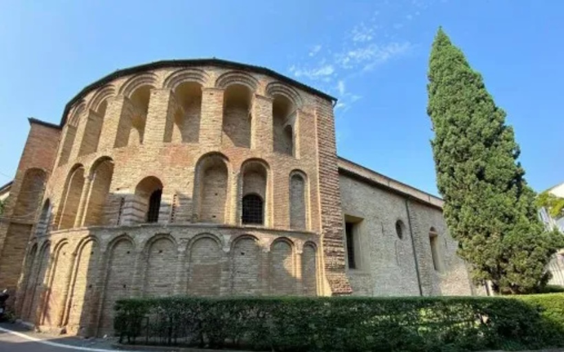 Chiesa di Santa Sofia a Padova. Reiki, meditazione e crescita personale vicino Padova.