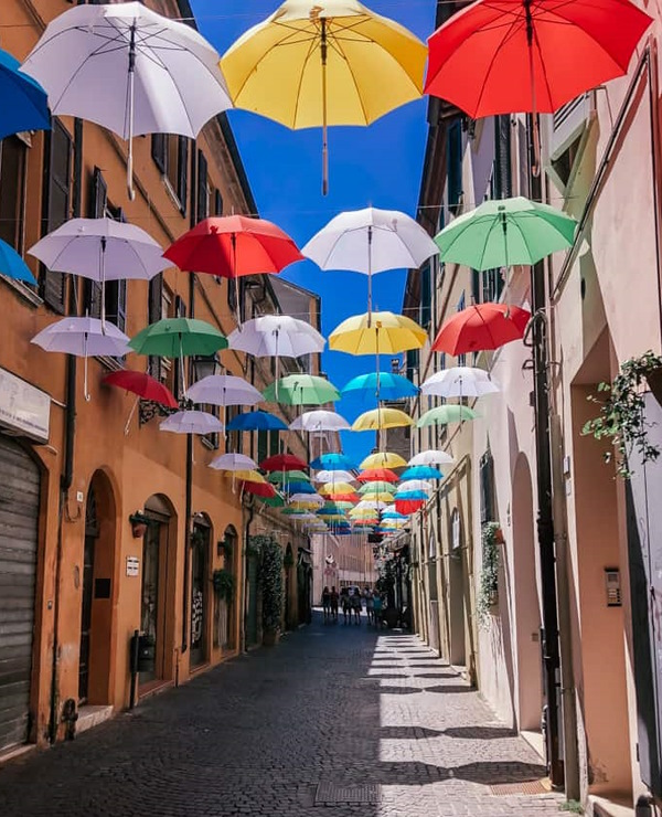 Dario Canil presenta corsi e seminari Reiki a Dolo, a due ore da Ravenna, in Veneto.