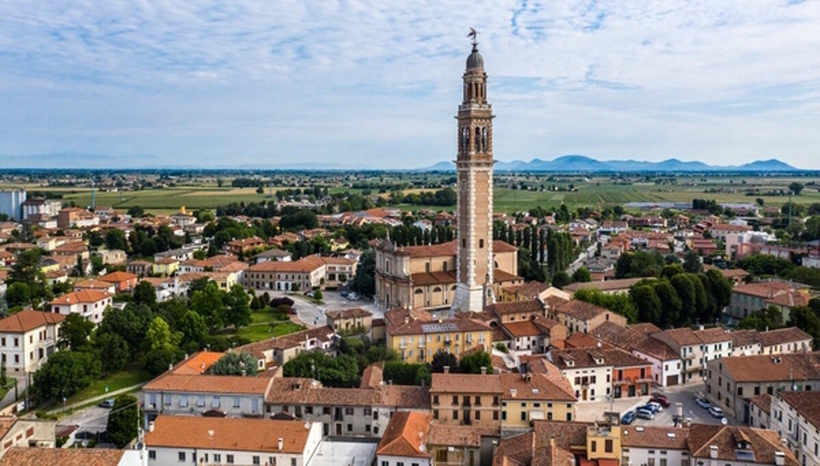 A 50 minuti da Rovigo, a Dolo, corsi e seminari Reiki di Usui e Karuna Reiki condotti da Dario Canil.