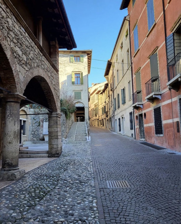 Dario Canil presenta i corsi e i seminari Reiki vicino a Treviso, in Veneto.