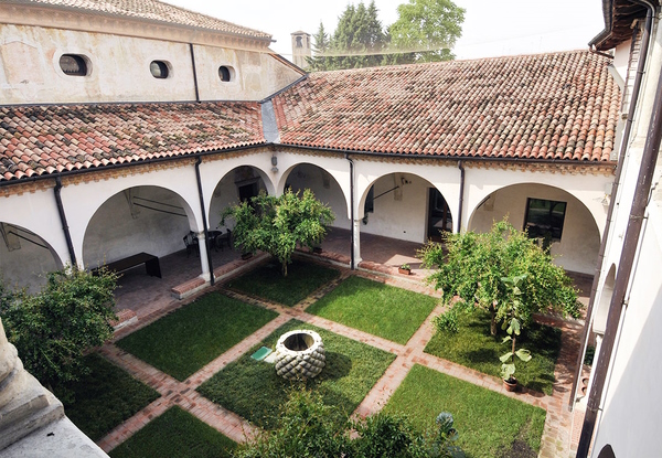 Dario Canil presenta corsi e seminari Reiki vicino a Treviso, in Veneto, a Dolo (Venezia).