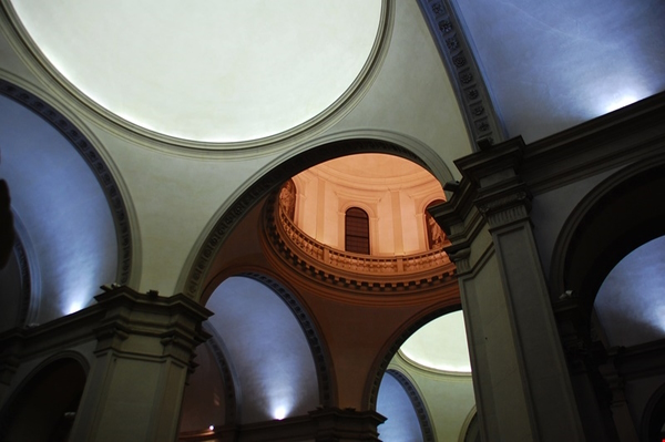 Il Duomo a Treviso. Dario Canil e il Centro Olistico Tolteca presentano corsi e seminari Reiki a Dolo (Venezia), vicino a Treviso, in Veneto.
