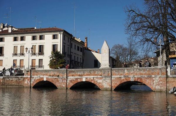Dario Canil presenta corsi e seminari Reiki vicino a Treviso, in Veneto, a Dolo (Venezia).