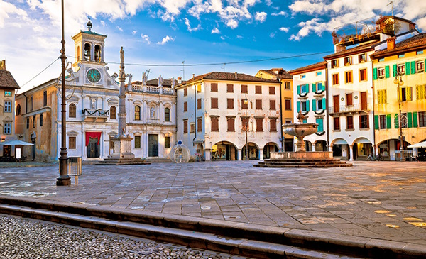 A dolo, a un'ora e mezza da Udine, Dario Canil conduce seminari e corsi Reiki