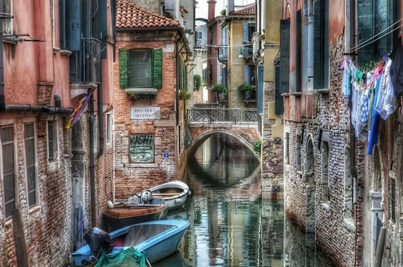 Reiki a Venezia. Seminari Reiki vicino a Venezia. Dario Canil presenta corsi e seminari Reiki a Dolo (VE)