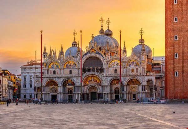 Venezia, Basilica di San Marco. Corsi e seminari Reiki a Dolo (Venezia), vicino a Venezia, in Veneto.