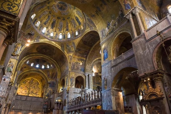 Venezia, Basilica di San Marco, vicino a Venezia corsi e seminari Reiki nel Centro Olistico Tolteca a Dolo (Venezia)