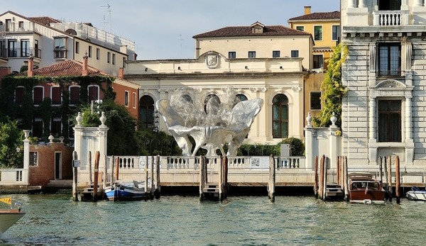 Venezia, Dorsoduro. Dario Canil e il Centro Olistico Tolteca presentano corsi e seminari Reiki a Dolo (Venezia), vicino a Venezia, in Veneto.