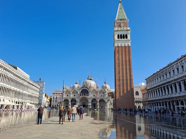 Venezia, San Marco, vicino a Venezia corsi e seminari Reiki nel Centro Olistico Tolteca a Dolo (Venezia)
