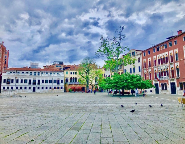 Venezia, San Polo. Dario Canil presenta i corsi e i seminari Reiki vicino a Venezia, in Veneto.