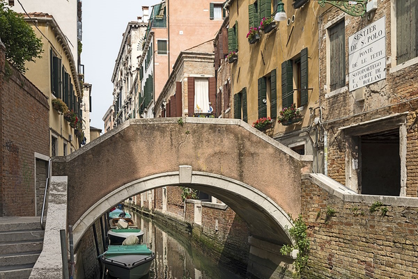 Venezia, San Polo. Dario Canil presenta i corsi e i seminari Reiki vicino a Venezia, in Veneto.