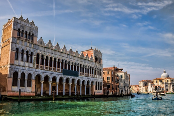 Venezia, Santa Croce. Dario Canil presenta i corsi e i seminari Reiki vicino a Venezia, in Veneto.