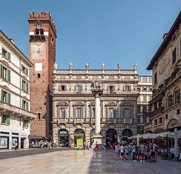 Dario Canil presenta i corsi e i seminari Reiki vicino a Verona, in Veneto.