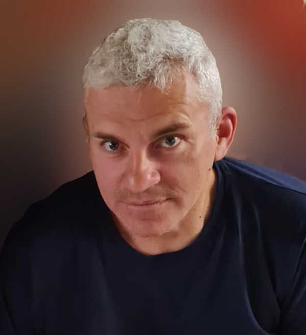 Dario Canil presenta corsi e seminari Reiki vicino a Ferrara, in Veneto.
