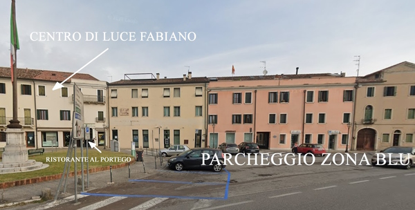 Dove può parcheggiare chi frequenta corsi e seminari Reiki nel Veneto a Dolo, in provincia di Venezia. Parcheggio zona strisce blu antistante il Centro di Luce Fabiano.